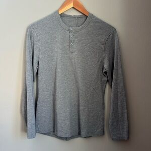 Lululemon Mens Gray Long Sleeve Henley Shirt Size XS